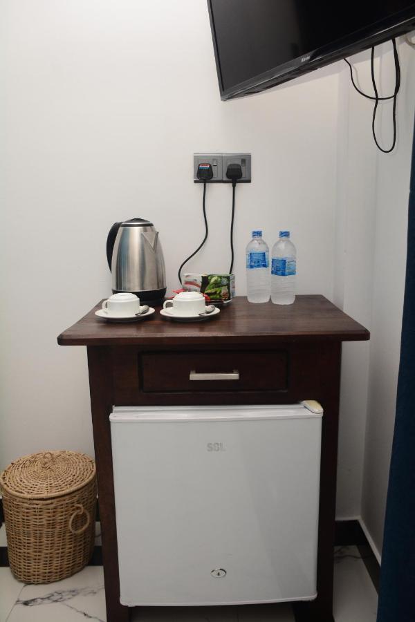 Ayubowan Homestay Катунаяка Экстерьер фото
