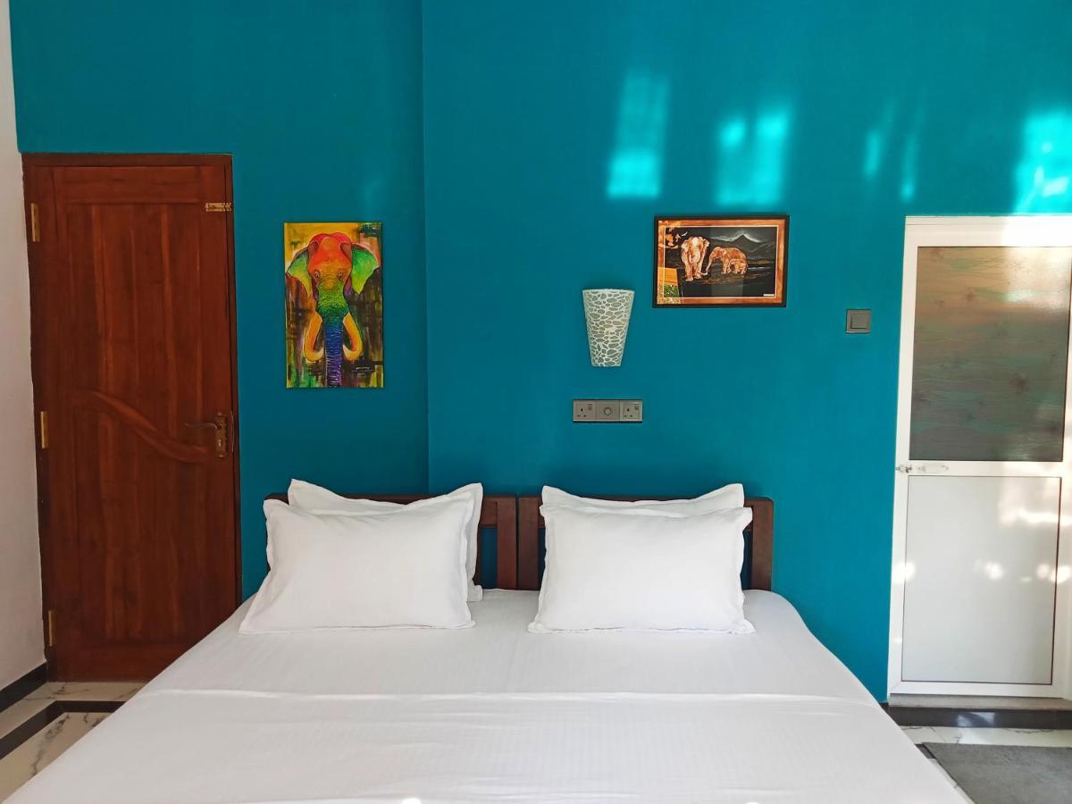 Ayubowan Homestay Катунаяка Экстерьер фото