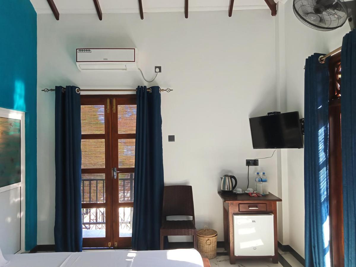 Ayubowan Homestay Катунаяка Экстерьер фото