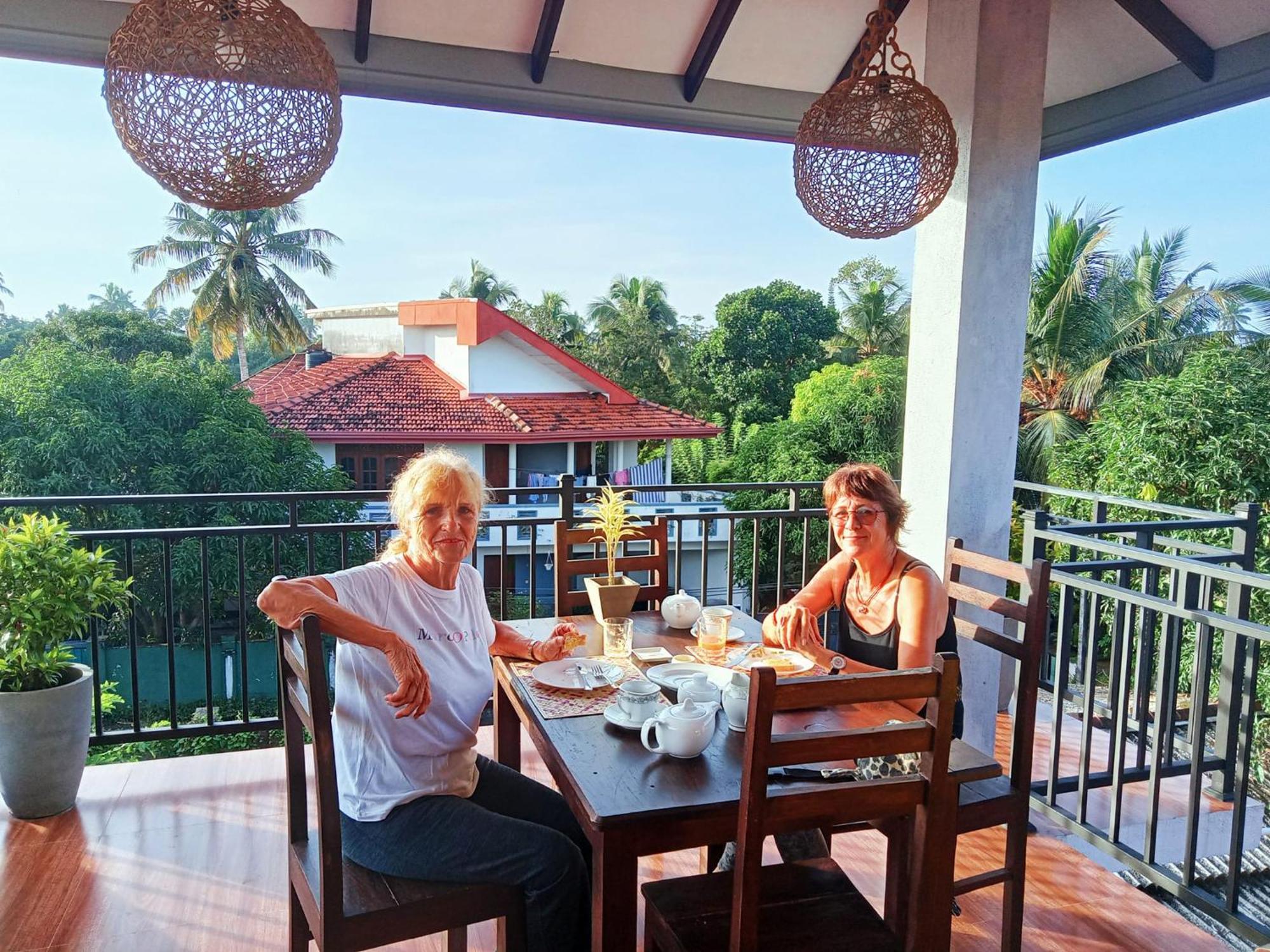 Ayubowan Homestay Катунаяка Экстерьер фото
